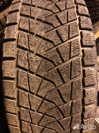 Bridgestone Blizzak DM-Z3 285/60 R18