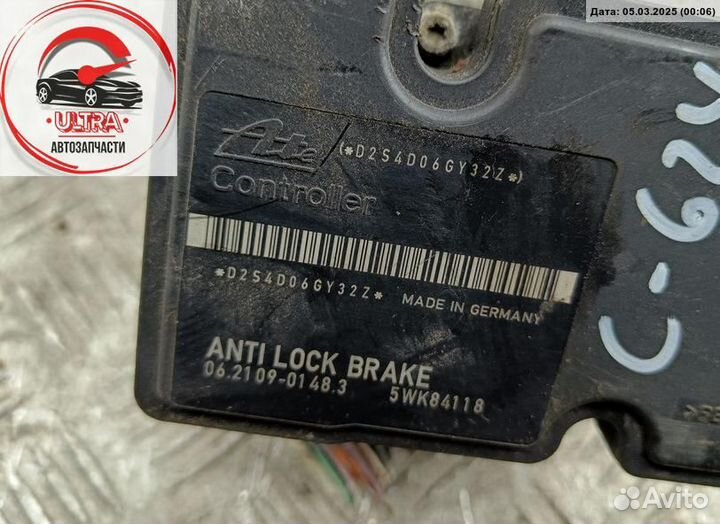 Блок ABS (Модуль абс) б/у Suzuki Wagon R+ 5WK84118