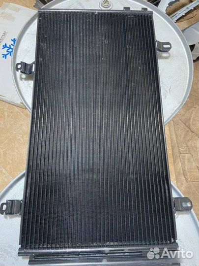 Радиатор охлаждения Mercedes-Benz E-Class W212