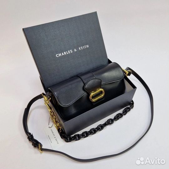 Сумка клатч Charles & Keith