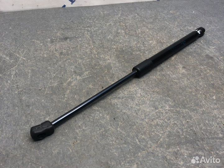 Амортизатор капота Bmw X6