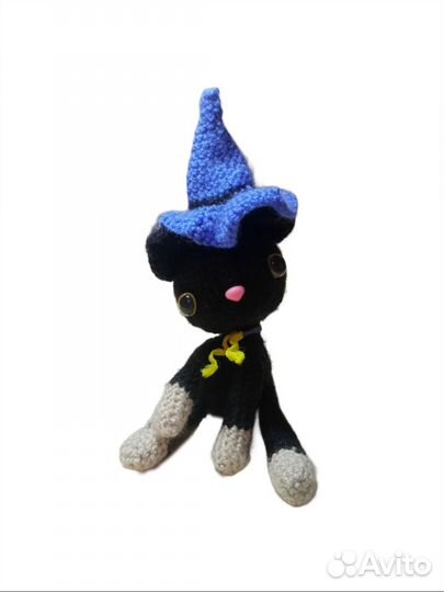 Вязаный котенок