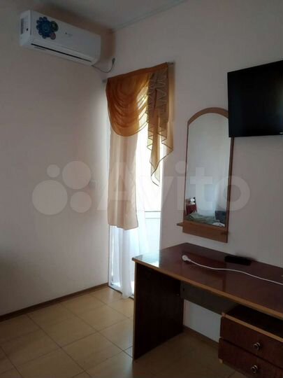 Комната 15 м² в 2-к., 1/1 эт.