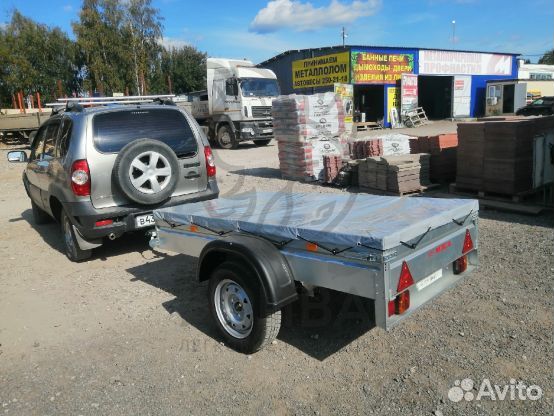 Прицеп легковой с тентом. Для уличной торговли