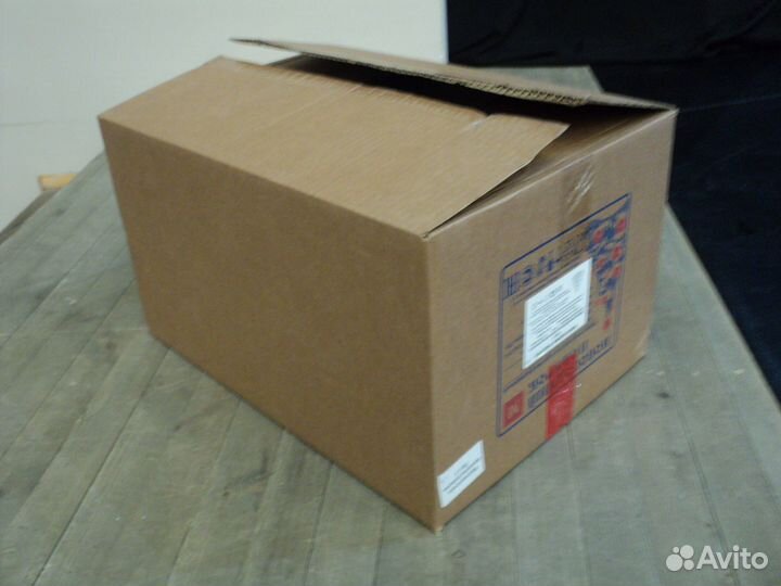 Коробки картонные б/у