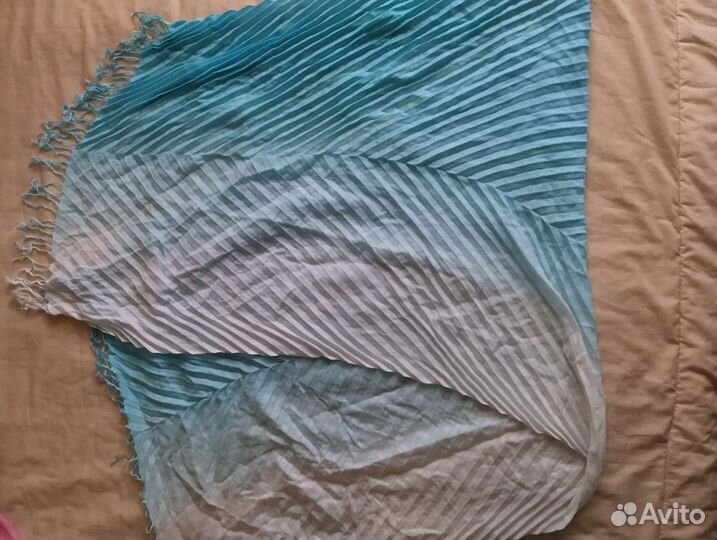 Шарфы, палантины