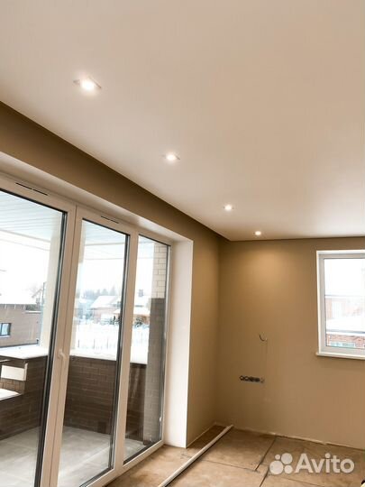 Малярные работы/ Окрашивание стен/ Потолков