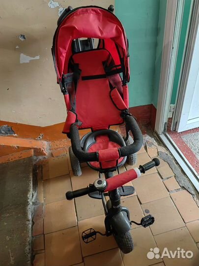 Детский велосипед с родительской ручкой