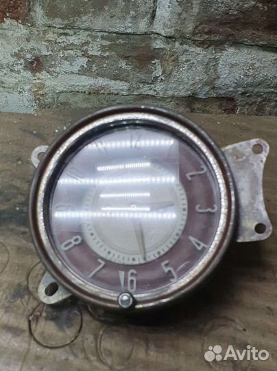 Часы от машины Победа