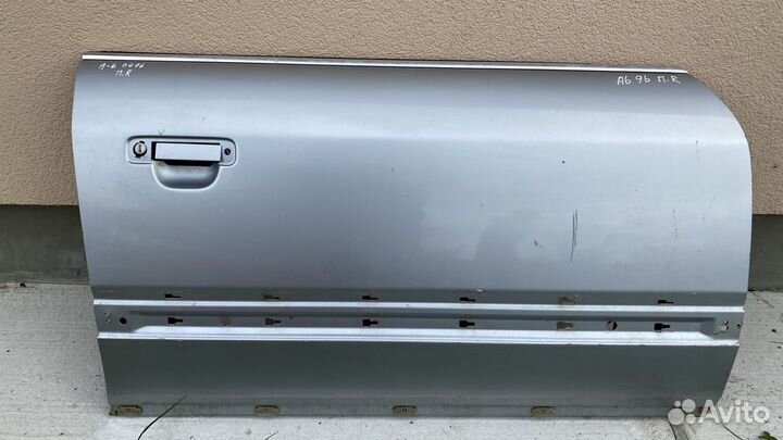 Дверь передняя правая Ауди А6 С4