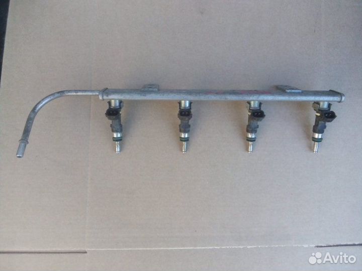 Топливная рампа Peugeot 4008 4B11 2014