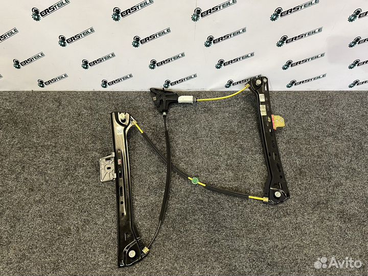 Стеклоподъемник двери правой Mercedes W238 2017