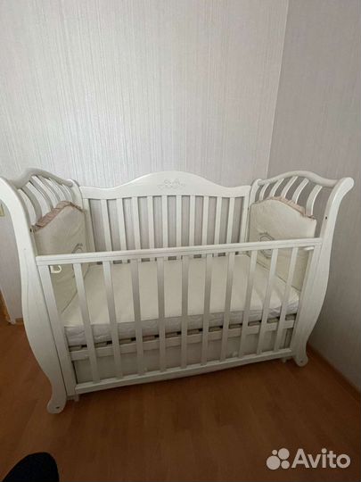 Кровать для новорождённых