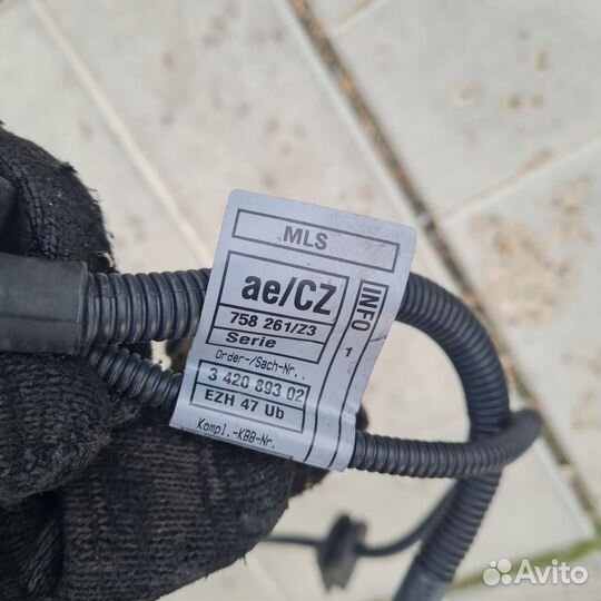 Проводка двигателя BMW X3 E83Правый руль