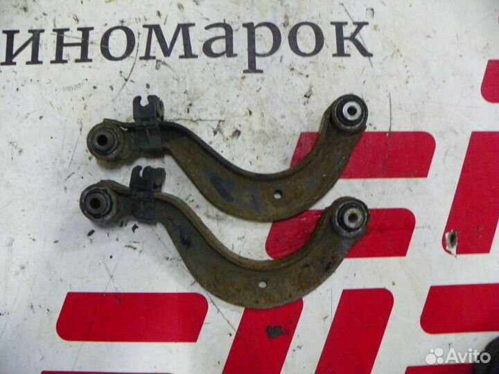 Рычаг задний поперечный Skoda Octavia