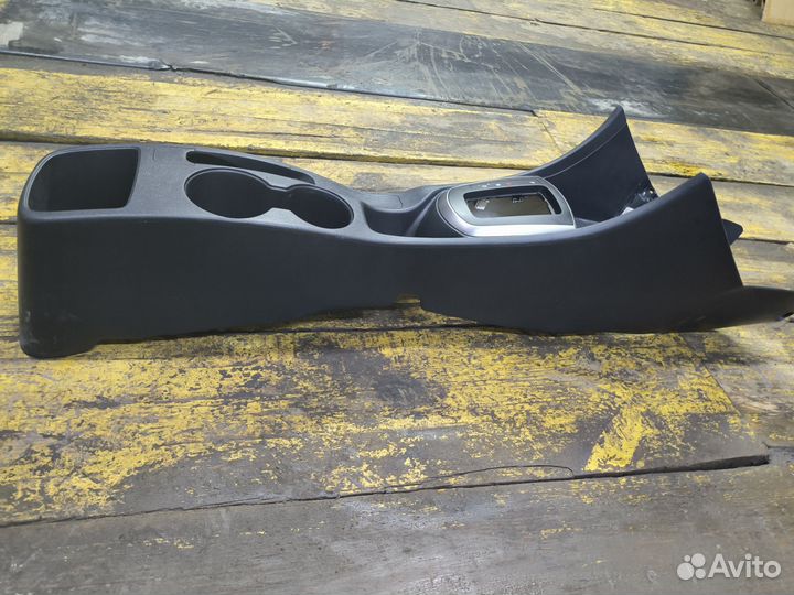 Центральная консоль hyundai solaris