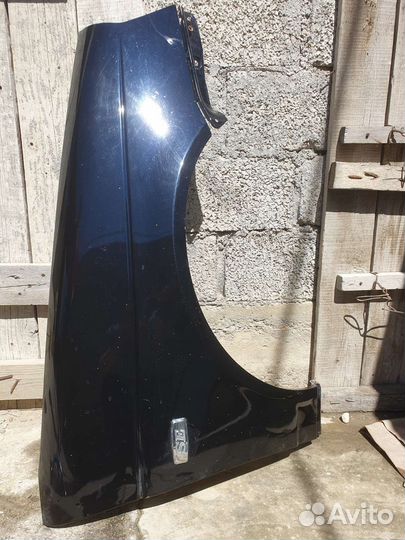 Крыло переднее правое priora космос
