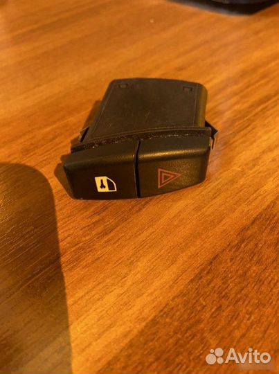 Кнопка аварийной сигнализации Bmw 5 E60