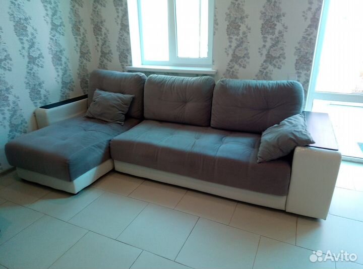Угловой диван