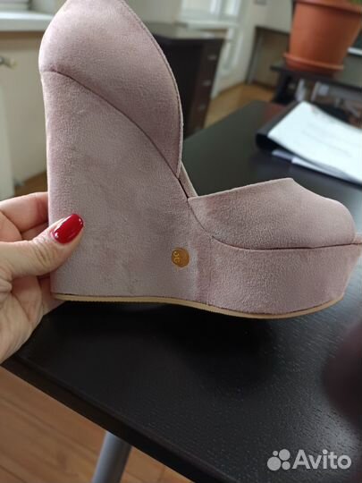 Туфли на танкетке 36