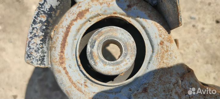 Балка Toyota mark II, Chaser, Cresta, Crown