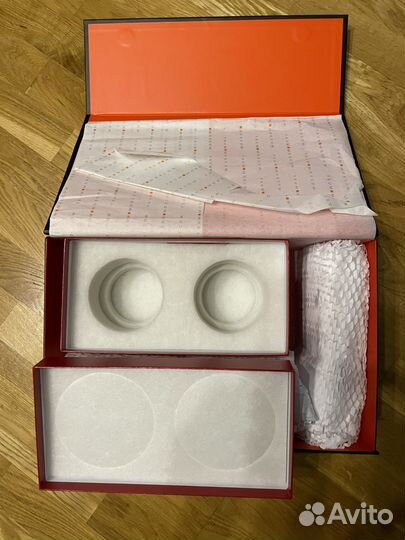 Коробка и пакет из цум