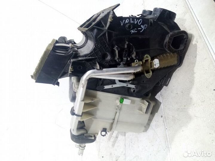 Корпус печки Volvo XC90 1