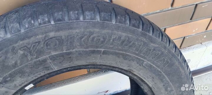 Yokohama 125T 265/65 R17