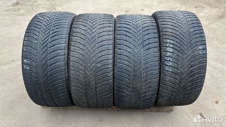 Bridgestone Blizzak LM-001 265/40 R21