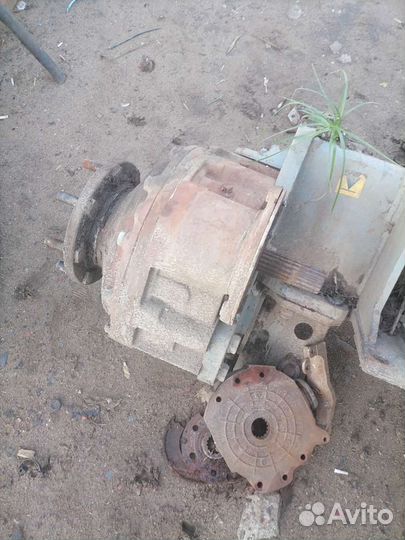 Редуктор бортовой кзс 1218