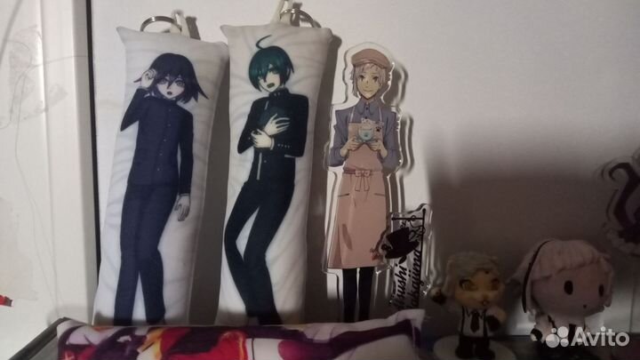 Книги, манга и аниме вещи