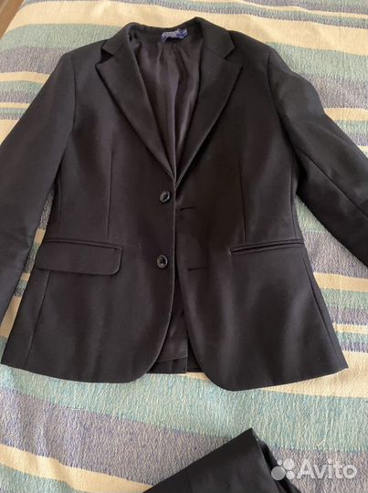 Школьный костюм