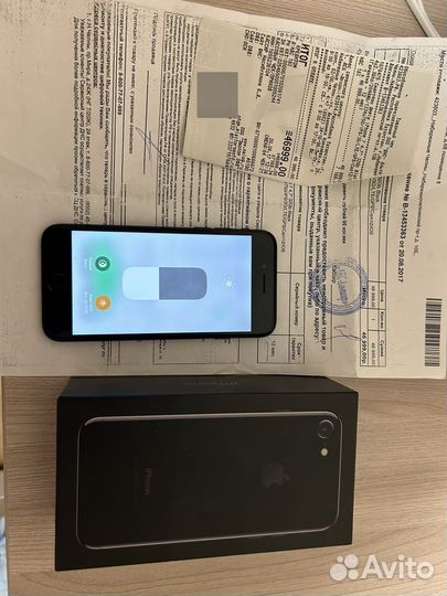 iPhone 7, 32 ГБ