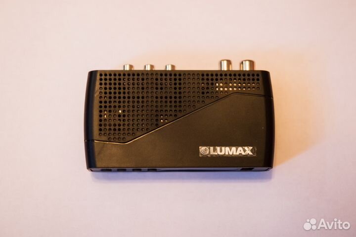 Тв DVB Т2 lumax DV1107HD
