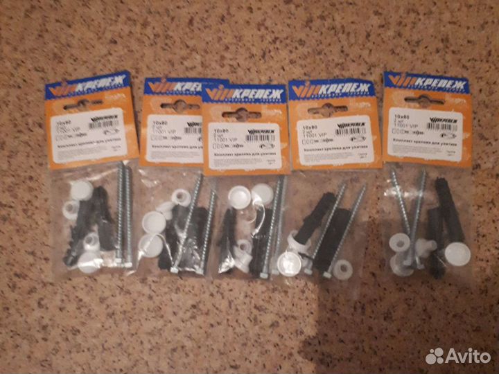 Крепление для унитаза