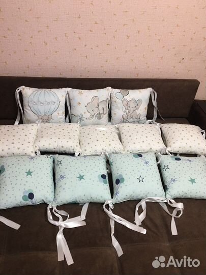 Бортики подушки в детскую кроватку