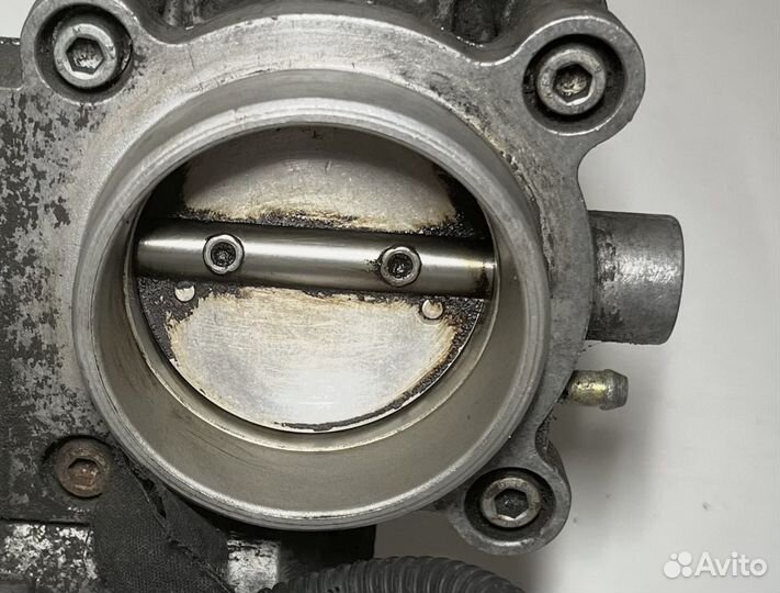 Дроссельная заслонка Mercedes W210 2.3