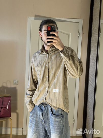 Коричневая рубашка