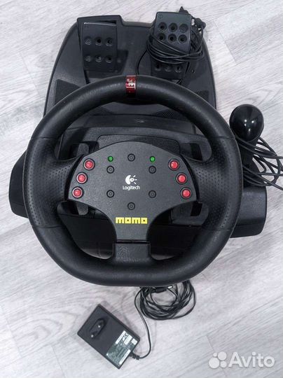 Руль logitech momo racing