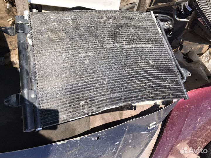 Радиатор кондиционера VW Touran 1T0820411E