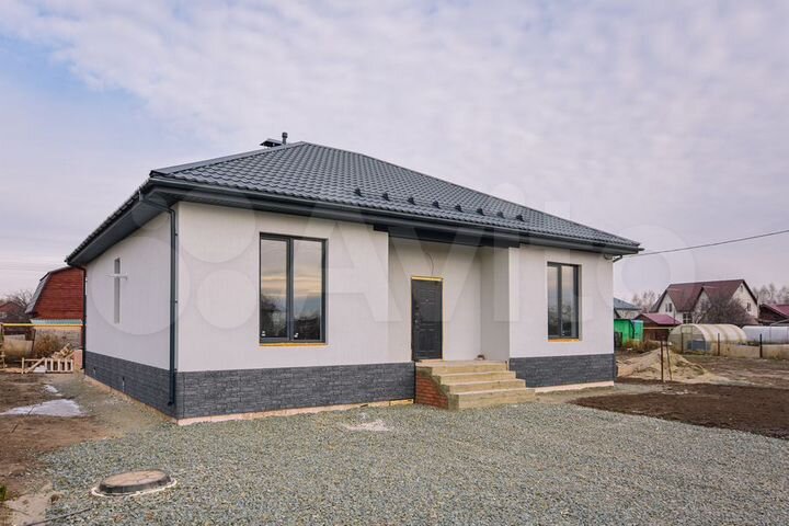 Коттедж 132 м² на участке 6 сот.