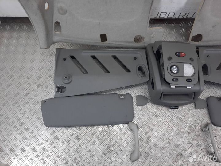 Обшивка потолка с полкой для Renault Master 3