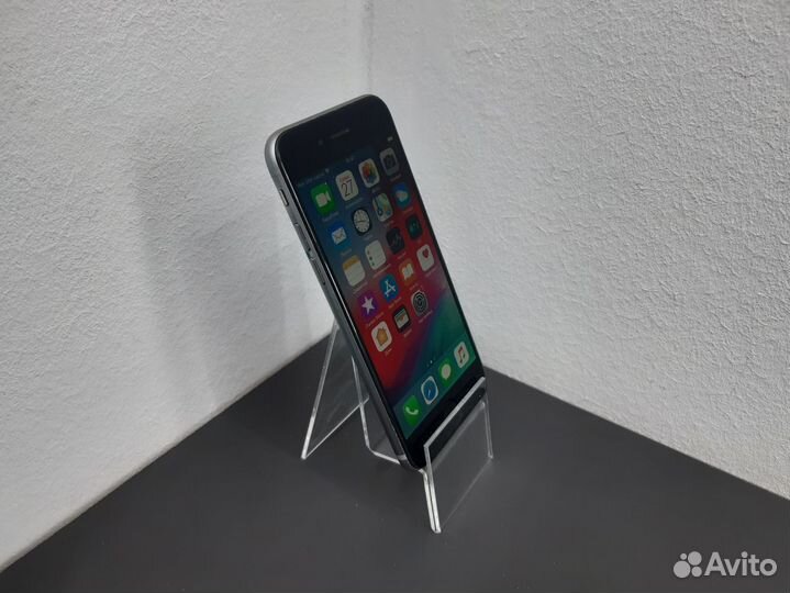 iPhone 6S, 32 ГБ