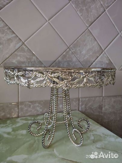 Подставка для торта