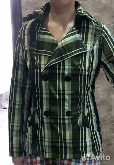 Ветровка женская 42 44