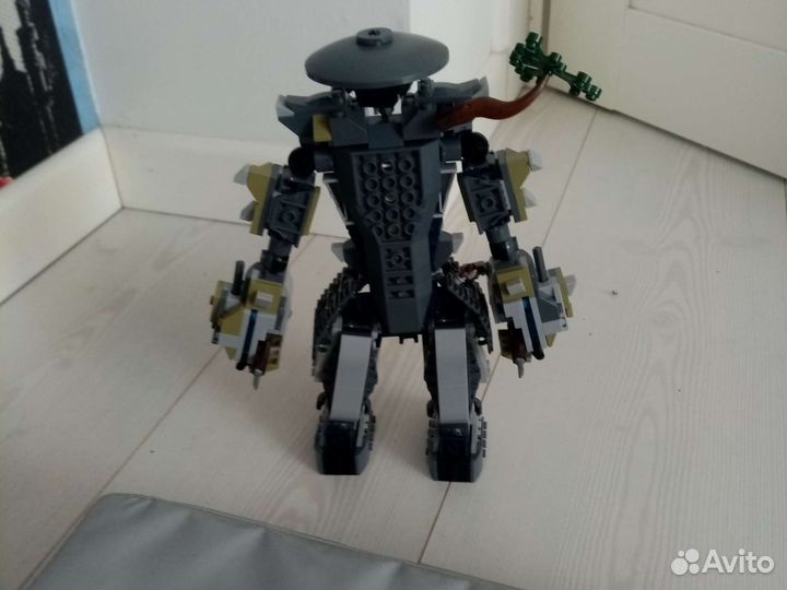 Lego Колос