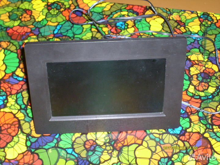 Цифровая фоторамка 7 PF-730