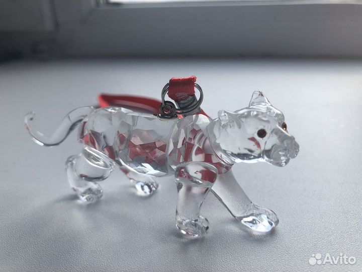 Символ года хрустальный тигр