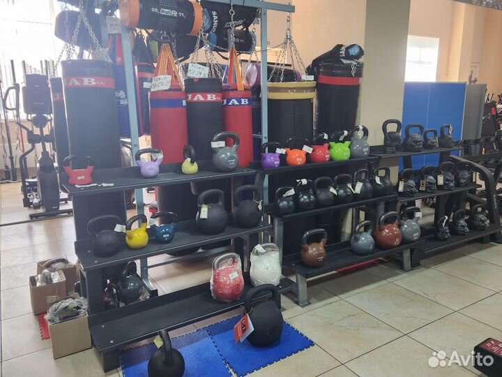 Баттерфляй- задние дельты Iron King IK 317