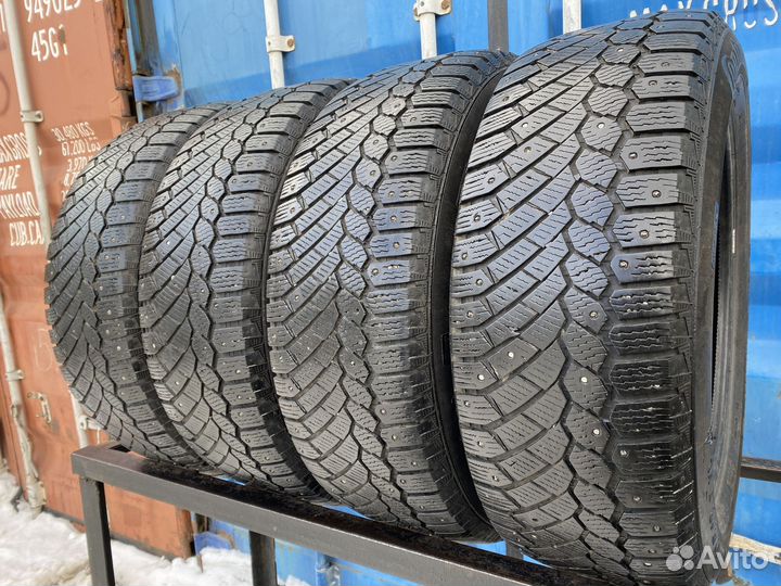 Continental ContiIceContact 4x4 235/60 R18 107T